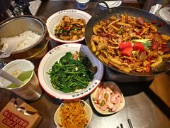 -富正毅三下锅·湘西韵味(天门山索道店)
