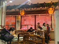 大堂-龙老五汤店(站前西路店)