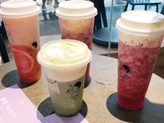 满杯红柚-喜茶(上海兴业太古汇店)