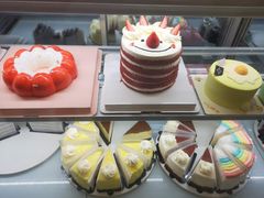 -焙丽拾光(麦凯乐直营店)