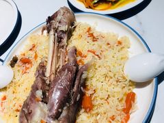 羊腿抓饭-欧提汗·新疆餐厅·清真(银都路店)
