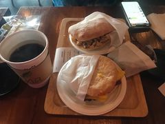 -Cha Café and Bistro