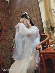 -汉仪华裳汉服馆(打浦桥店)