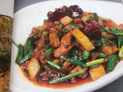 -隔壁老王·家常云南菜(花巷店)