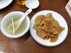 -东北风味思缘食府(对湖路店)