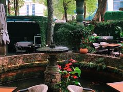 -Golden Lily河内巴黎法越料理餐厅(建国西路店)