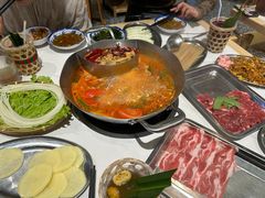 -王奋斗贵州酸汤牛肉火锅