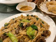 湿炒牛河-庄氏祥记家常食府(国瑞建材家居博览中心店)