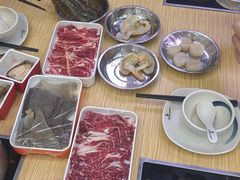 -杨老板·海鲜集市火锅·鲜切牛肉(中防万宝店)