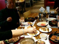 -怡人怡口牛排海鲜自助(飞龙大厦店)