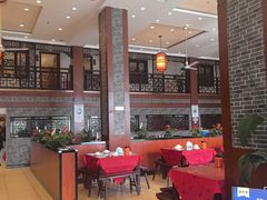 -侬佳蒸菜馆(听潮店)