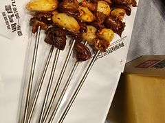 吊炉肥肠-鼎原力量吊炉烧烤主题餐厅(临河街店)