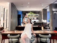 -阡陌上花园设计师民宿(深圳坪洲地铁站店)