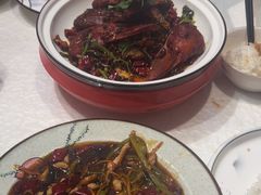 -辣小妮de川菜馆(红旗Mall店)