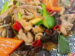 -阿洁小吃(邮电局家属院店)