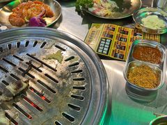 -哈哈碳都·牛肋条无限自助烤肉(宝龙店)