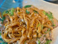 -潮界(LU·ONE凯德晶萃广场店)