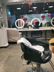 -时尚殿堂明星门店