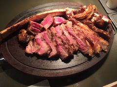 -恰餐厅及酒吧 CHAR Bar & Grill (北京丽都皇冠假日店)
