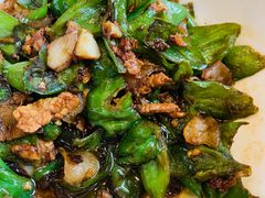辣椒炒肉-饭怕鱼(阳光100店)