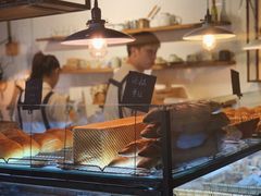 面包甜点陈列柜-仙峰天然面包(迎宾路店)