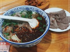 -嘻小北·兰州清汤牛肉面(太平洋森活天地店)