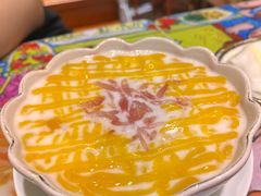 杨枝甘露配雪糕-甜心妈妈·榴莲星级糖水(北京路总店)