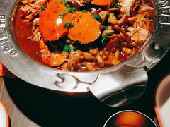 -胖哥俩肉蟹煲(华贸店)