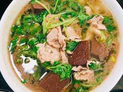 -田海鹰猪血汤(平东一街店)