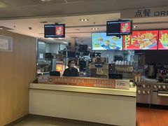 -麦当劳(百荣世贸商城店)