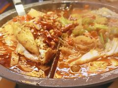 -鸣记脆皮烤鱼·海鲜烤鱼(三八广场店)