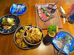 -TiKi餐厅酒吧
