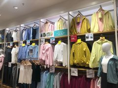 -优衣库(南宁江南万达店)