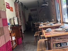 -王婆乔鲜鱼自助火锅(蜀汉路店)