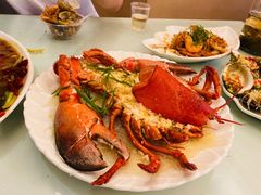 -覃记海鲜美食餐厅