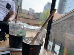 -星巴克臻选(成都太古里店)