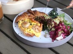 海鲜牛油炒蛋牛角-CHILLAX轻乐时(侨建·Hi City店)