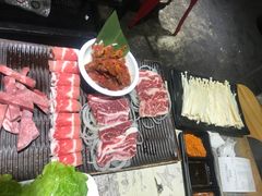 -三国惹火烤肉·中日韩烤肉集合店(百草路店)