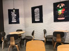 用餐区-汉堡王(百花谷店)