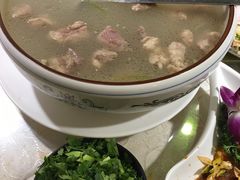 -博望坡酒楼(漕溪路店)