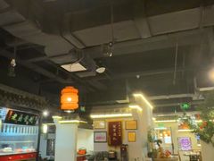-卢大鲜鱼头捞饭(美利广场店)
