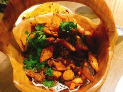 馕炒肉-清真·卡德尔大叔新疆主题餐厅(龙汇路店)