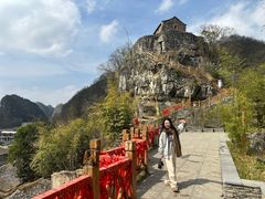 -高荡千年布依古寨旅游景区