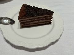 -马克西姆俄罗斯餐厅(通亚街店)