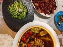 -渝信川菜 · 川味家常菜(财富购物中心店)