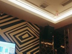 -唱吧麦颂KTV(松江五龙商业广场店)