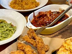 -必胜客(WOW昙华林店)