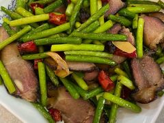 蒜苔炒腊肉-蜀竹情酒楼(北营房店)