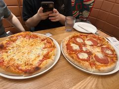 -城市大道红炉披萨烘焙坊