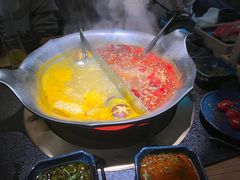 -湊湊火锅·茶憩(南京东路悦荟店)